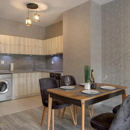 Luxury 2-Bedroom Apartment By Studenets Center By Flat Mаnager Pamporovo Exterior photo