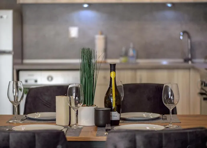 Luxury 2-Bedroom Apartment By Studenets Center By Flat Mаnager