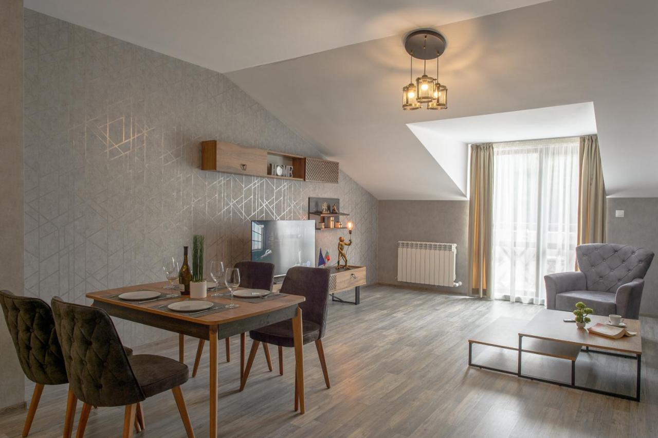Апартаменти Luxury 2-bedroom By Studenets Center By Flat Mаnager *