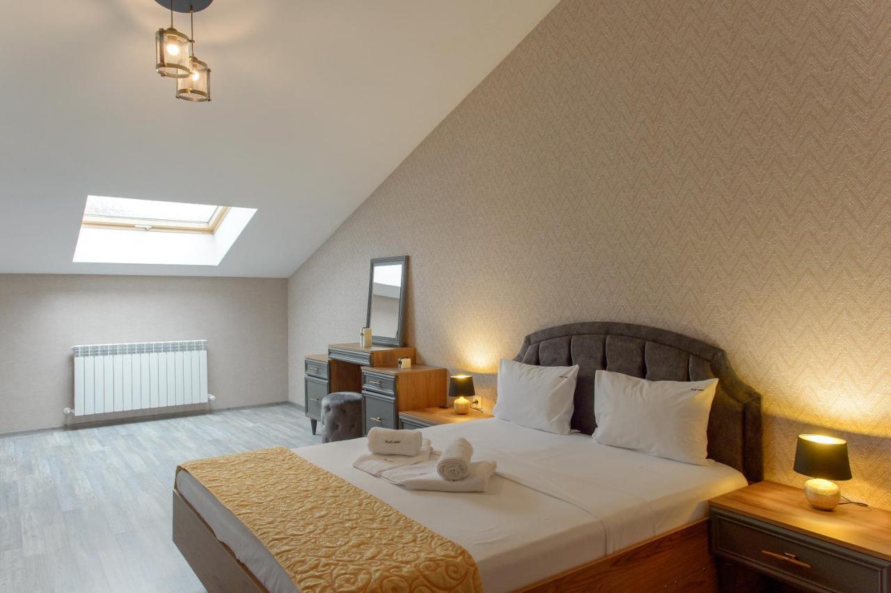 Luxury 2-bedroom By Studenets Center By Flat Mаnager Apartment